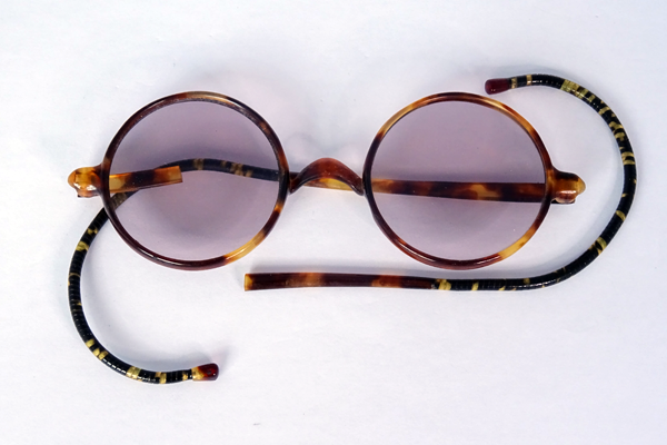 ビンテージセルロイド 修復再生