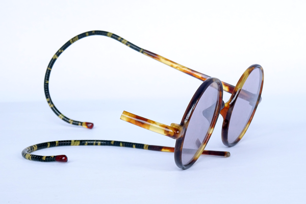 ビンテージセルロイド 修復再生