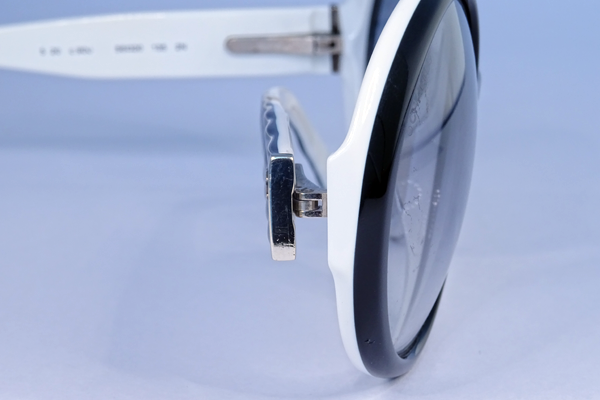 シャネル　金具飾り　復刻再生