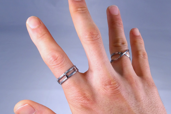 リング　装着モデル