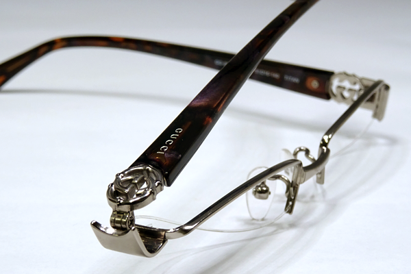 GUCCI　グラスリメイク　ブレスレット