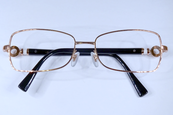 ブルガリ　金具を樹脂へ　修復再生