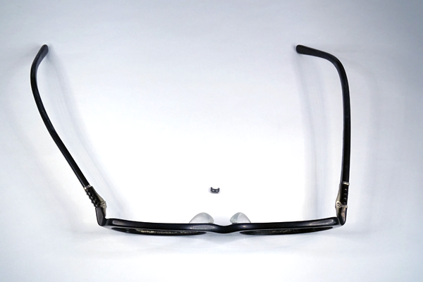 PRADA　金具飾り　復刻再生