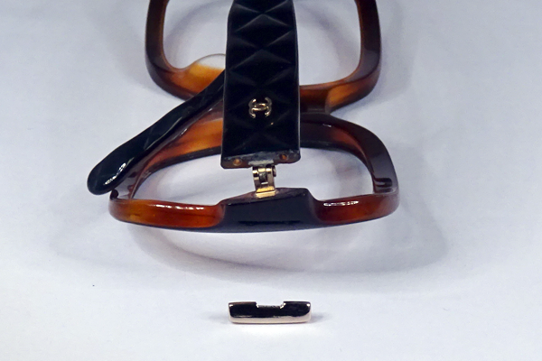 CHANEL　金具飾り　復刻再生