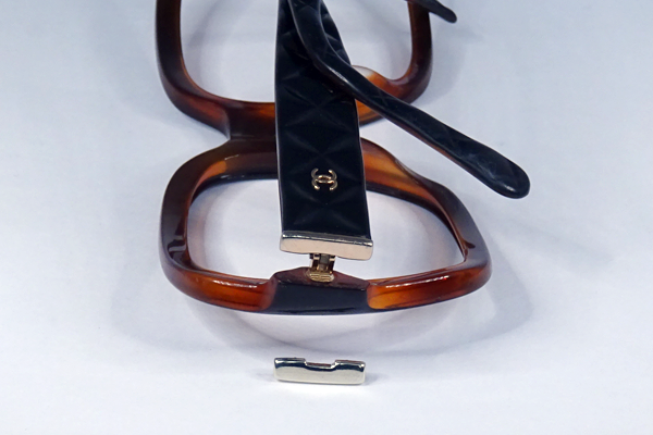 CHANEL　金具飾り　復刻再生