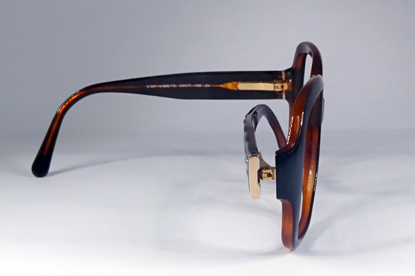 CHANEL　金具飾り　復刻再生