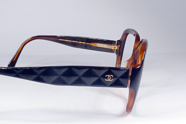 CHANEL　金具飾り　復刻再生