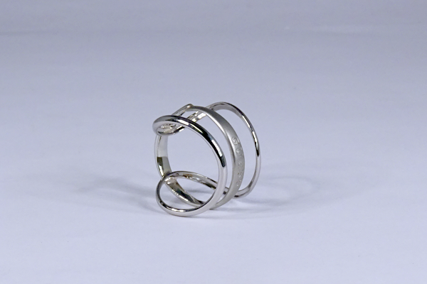 GUESS　特殊加飾　２WAYリング