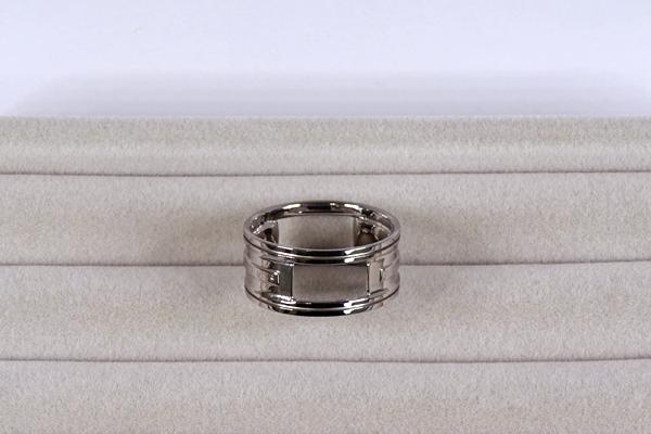 HUGO BOSS 　特殊加飾　グラスリメイク