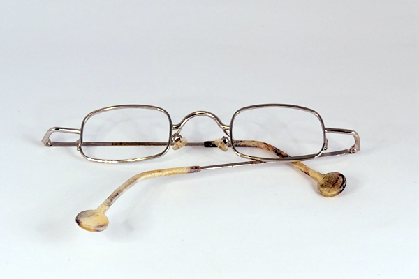 l.a.Eyeworks 全体歪み 修復再生