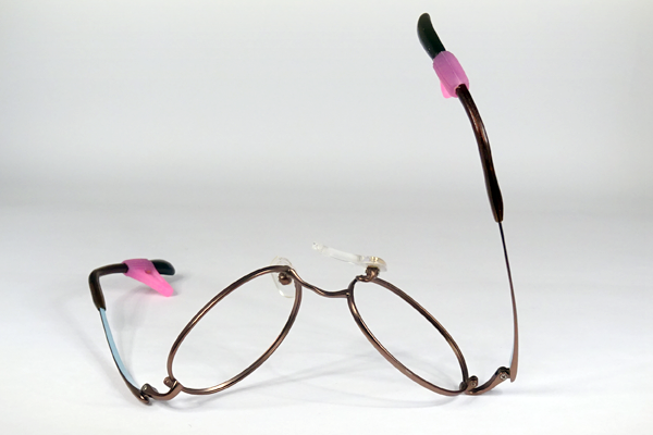 子供用フレーム 変形 修復サンプル