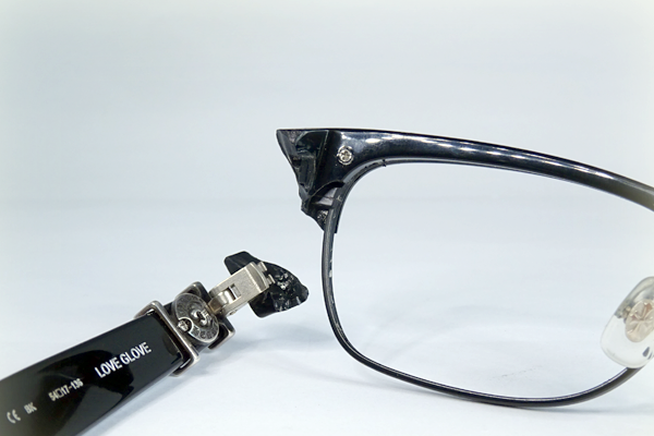 クロムハーツ 左ヨロイ割れ 修復再生