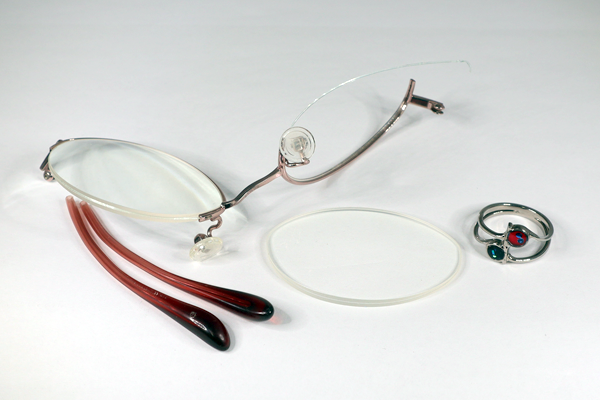 サルバトーレ フェラガモ グラスリメイク リング