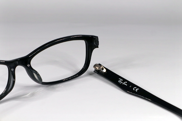 RayBan RB5252 ヨロイ折れ 修復再生