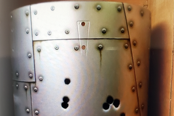 セルフレーム メタル化