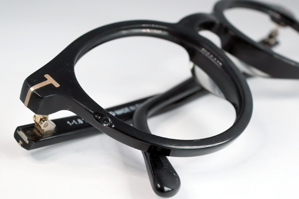 トム・フォード　ヘコミ　修復再生