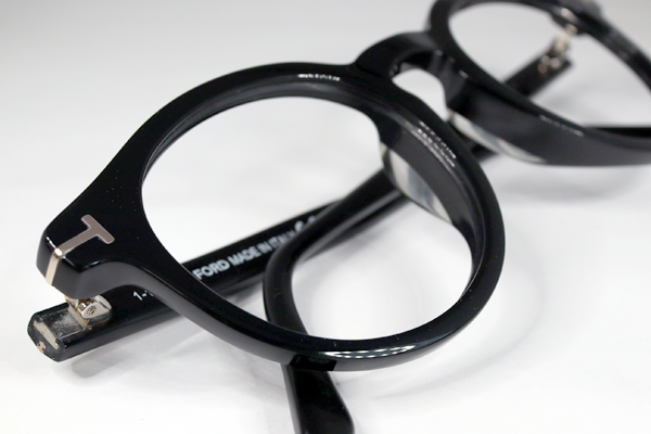 トム・フォード ヘコミ 修復再生