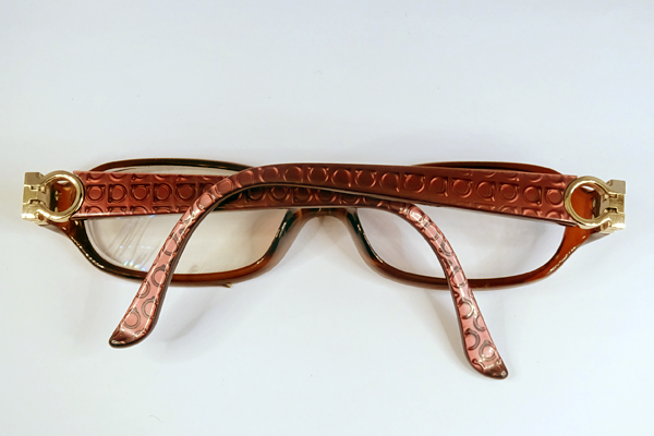 サルバトーレ フェラガモ グラスリメイク ブレスレット