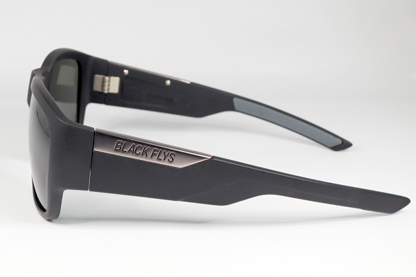 BLACK FLYS リム切れ 修復再生