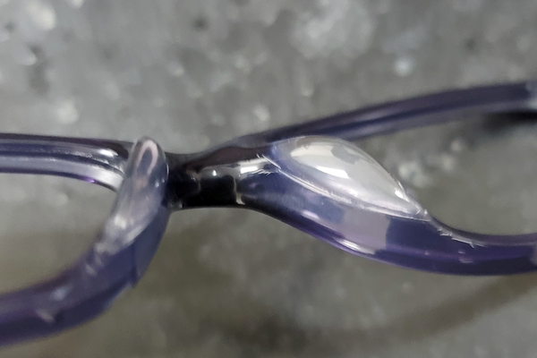 女性必見!! ファンデーションの汚れ落とし サンプル1