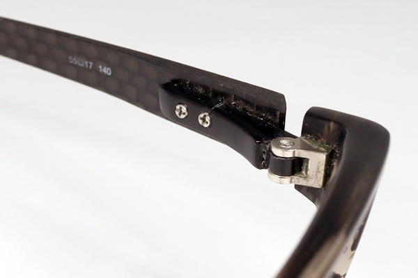 TUMI 特殊樹脂丁番 復刻再生