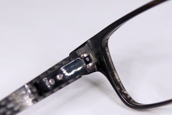 TUMI 特殊樹脂丁番 復刻再生