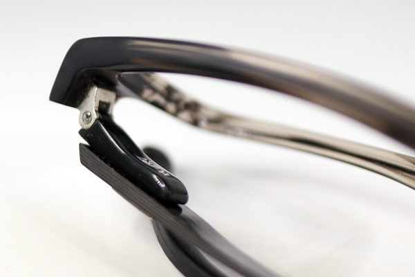 TUMI 特殊樹脂丁番 復刻再生