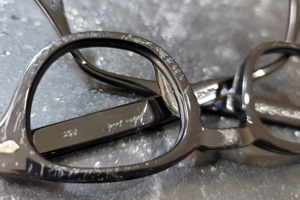 タートオプティカル　キズ落とし　修復再生サンプル