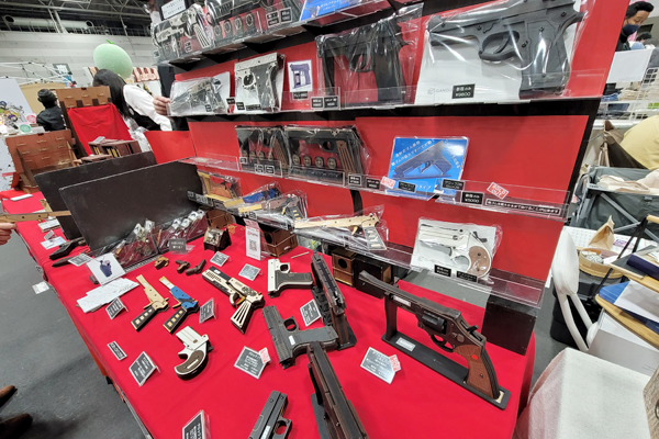 クリエイターズマーケット