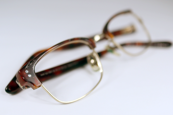 男性用フレーム　ブロー復刻再生