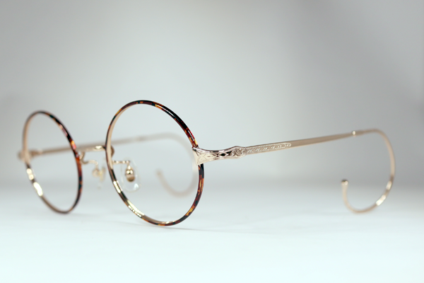 ジョン・レノン　特殊加飾　縄手に改造