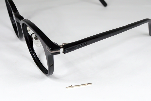 TOM FORD 飾り金具 復刻再生