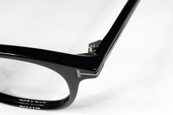 TOM FORD 飾り金具 復刻再生