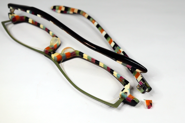 レスザンヒューマン　左ヨロイ割れ　部分復刻再生