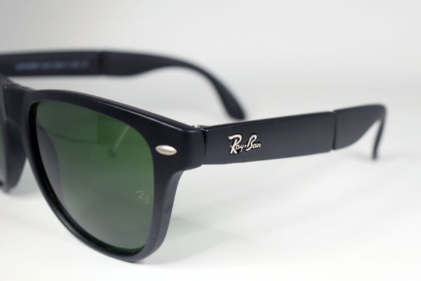 レイバン フォールディングサングラス　丁番折れ　復刻再生