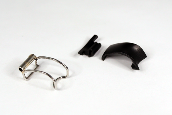 前掛けはねあげサングラス　樹脂パーツを金具に変更　