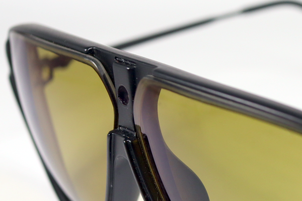 カレラ サングラス　レンズ止めパーツ　金具にて復刻再生　