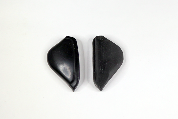 new balance　ノーズパッド　復刻再生