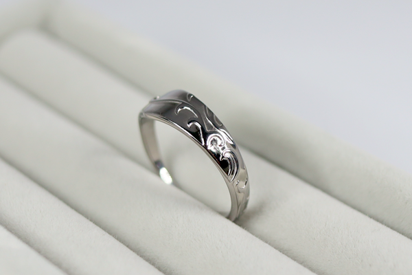 婦人用フレーム 唐草模様　グラスリメイク リング