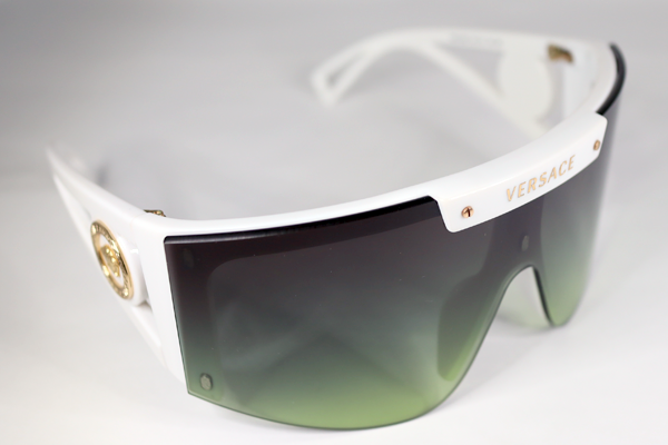 ベルサーチ サングラス リム折れ 修復再生