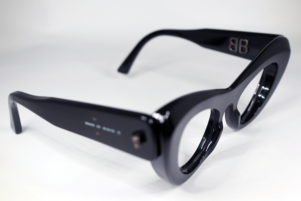 表裏逆?面白めがね