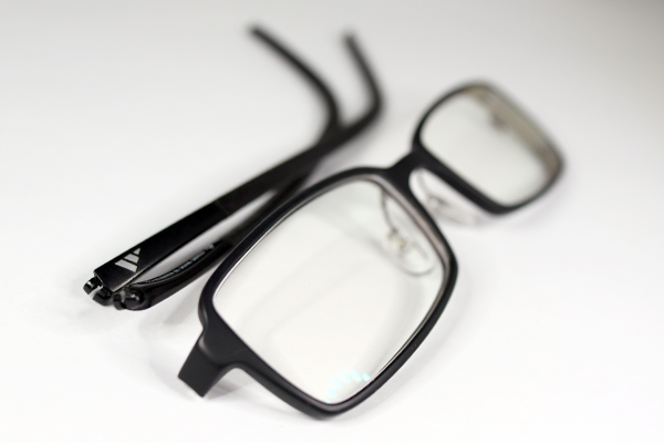 アディダス　樹脂丁番　金属パーツで復刻再生