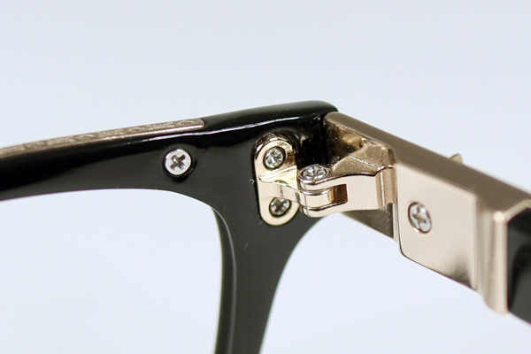 メタルエッジ ヨロイ割れ 修復再生