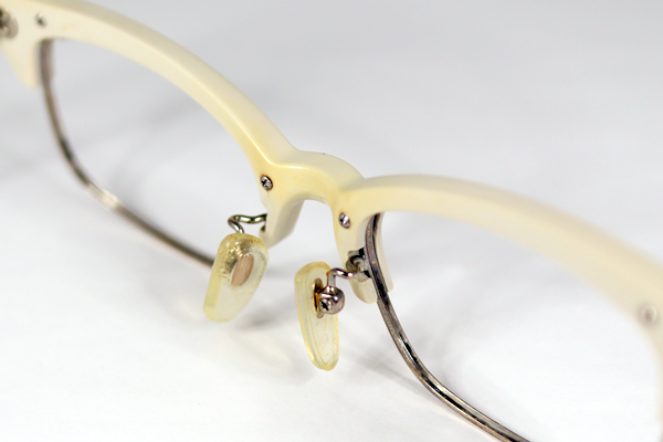 YELLOWS PLUS 黄変除去 修復再生