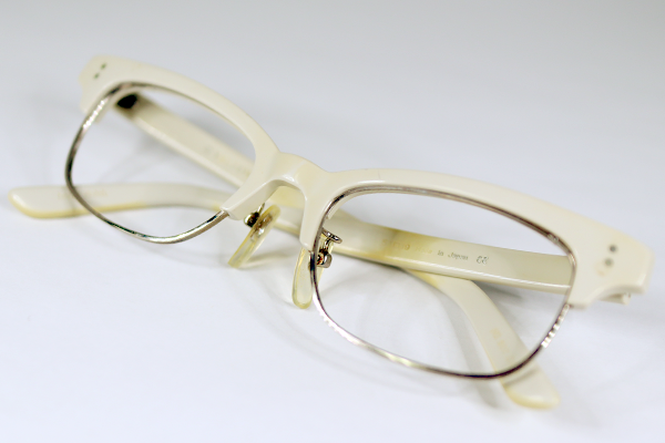 YELLOWS PLUS 黄変除去 修復再生