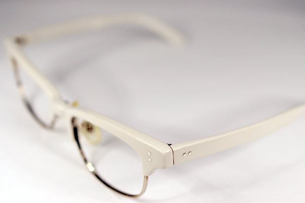 YELLOWS PLUS 黄変除去 修復再生