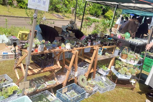 ボタニカルマルシェ