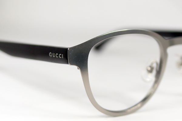 GUCCI　右テンプル折れ　修復再生