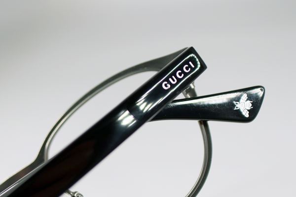 GUCCI　右テンプル折れ　修復再生