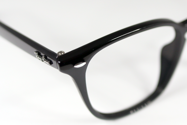 RayBan　黒樹脂フレーム　ヨロイ割れ　修復再生